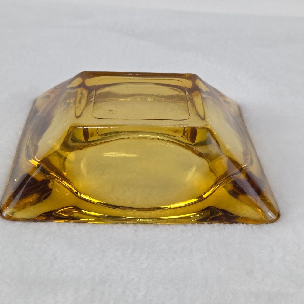 Vintage Amber Glass Ashtray Square 4.75" x 4.75" Mid Century Modern Retro - Picture 7 of 10